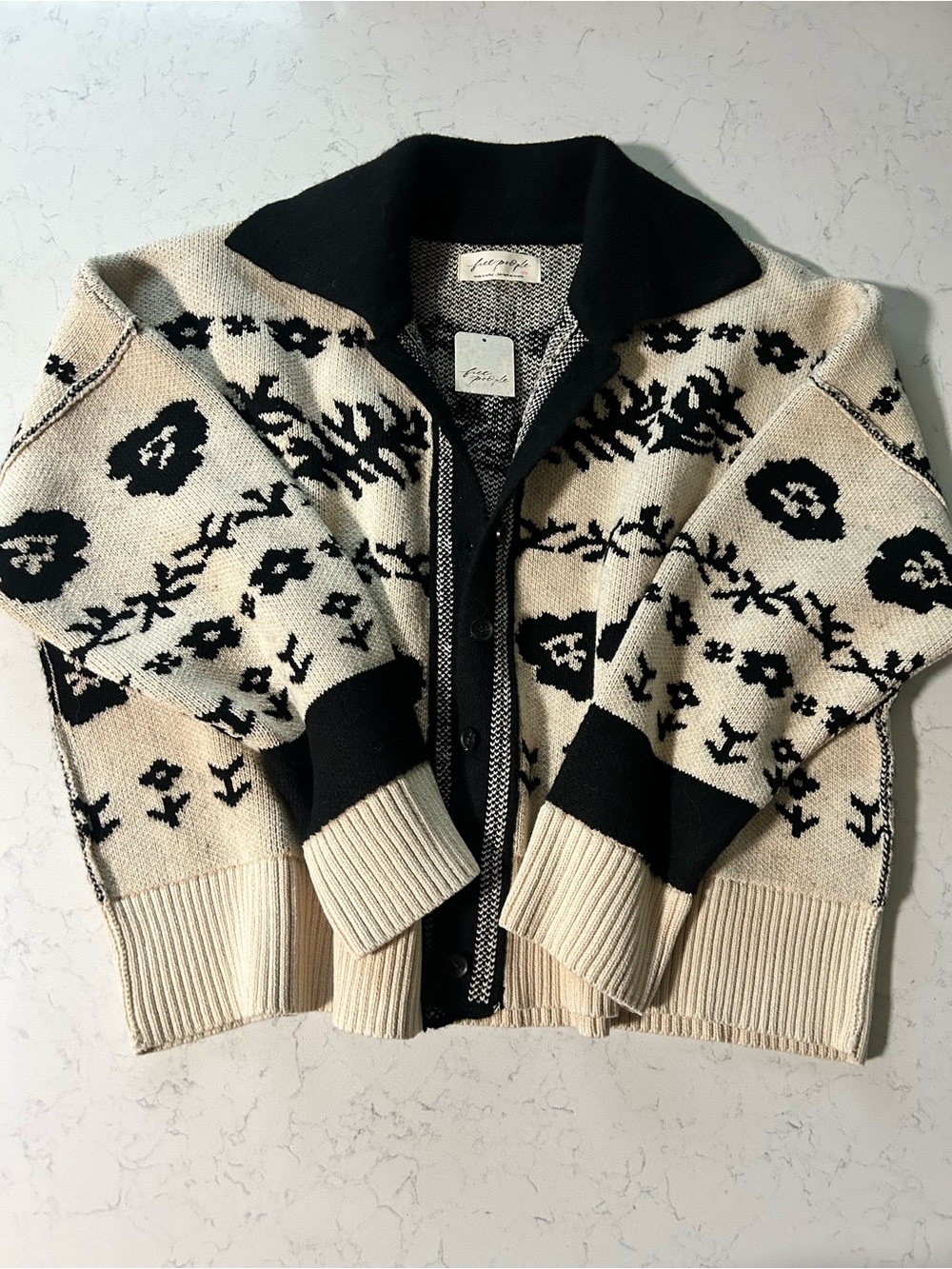 NWT Free People Shelby Cardigan Sweater in Neutral Combo - Picture 3 of 15